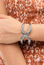 Load image into Gallery viewer, Desert Prosperity - White Bracelet
